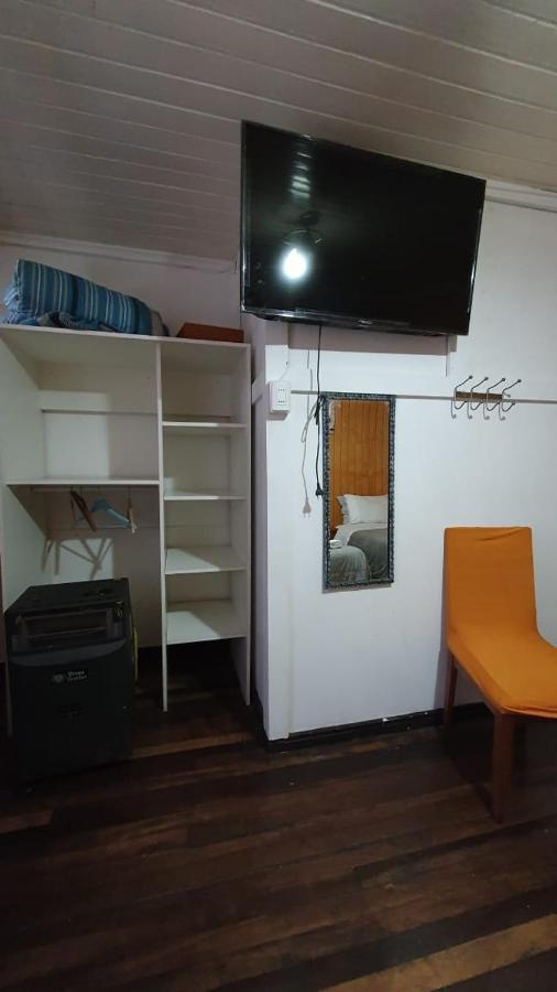 Hostal Las Heras Темуко Экстерьер фото
